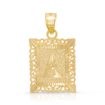 Hierloom Initial Charm